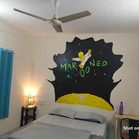 The Hood Hostel บังกาลอร์ ภายนอก รูปภาพ