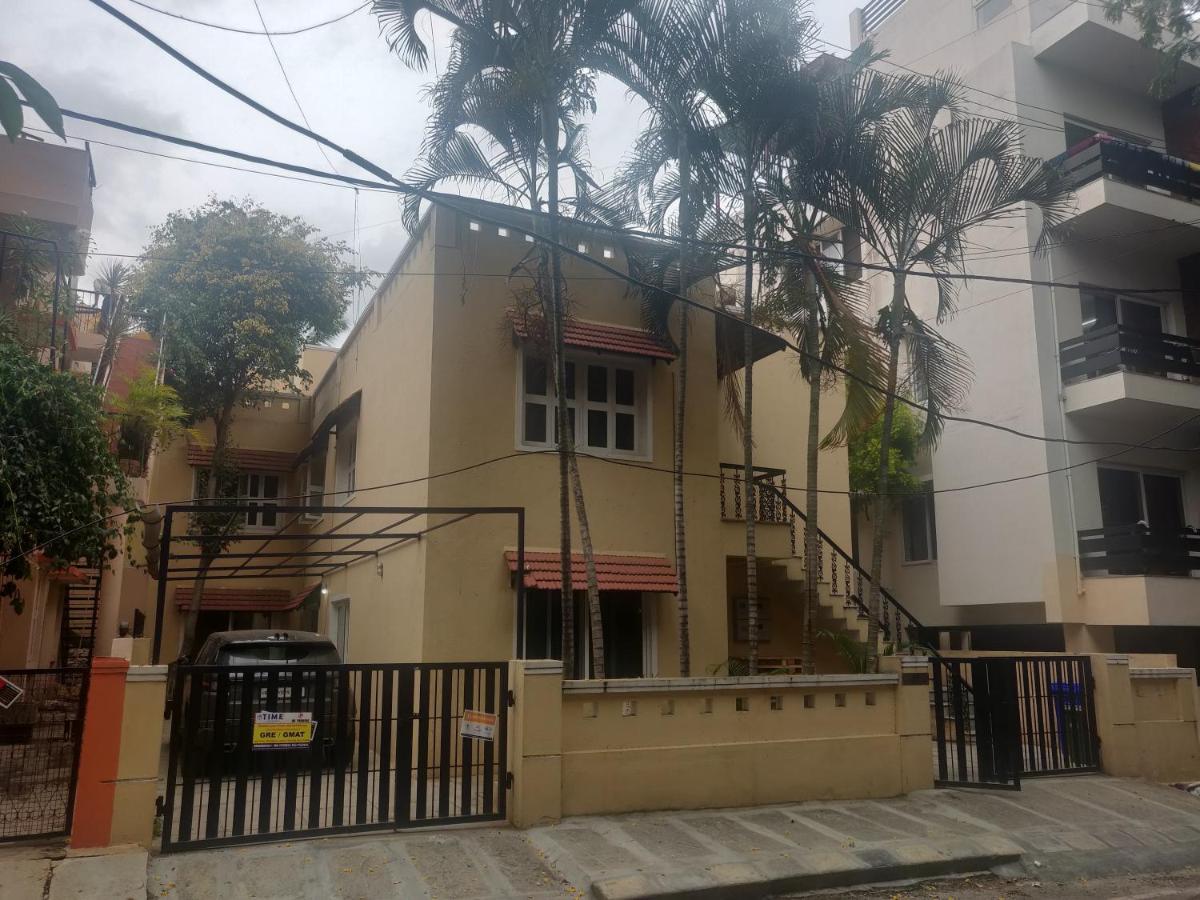 The Hood Hostel บังกาลอร์ ภายนอก รูปภาพ
