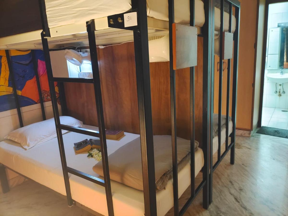 The Hood Hostel บังกาลอร์ ภายนอก รูปภาพ